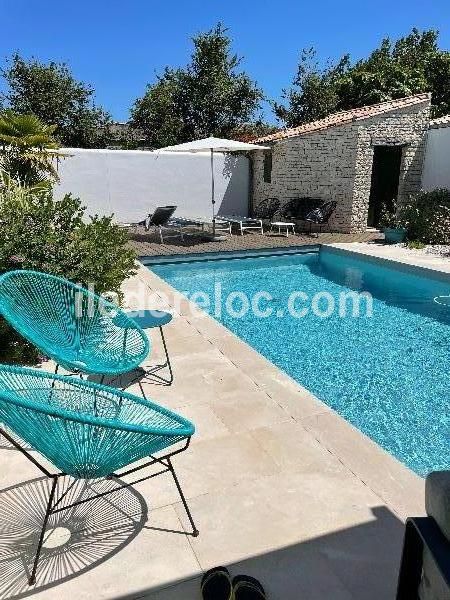 Photo 3 : EXTERIEUR d'une maison située à Le Bois-Plage, île de Ré.